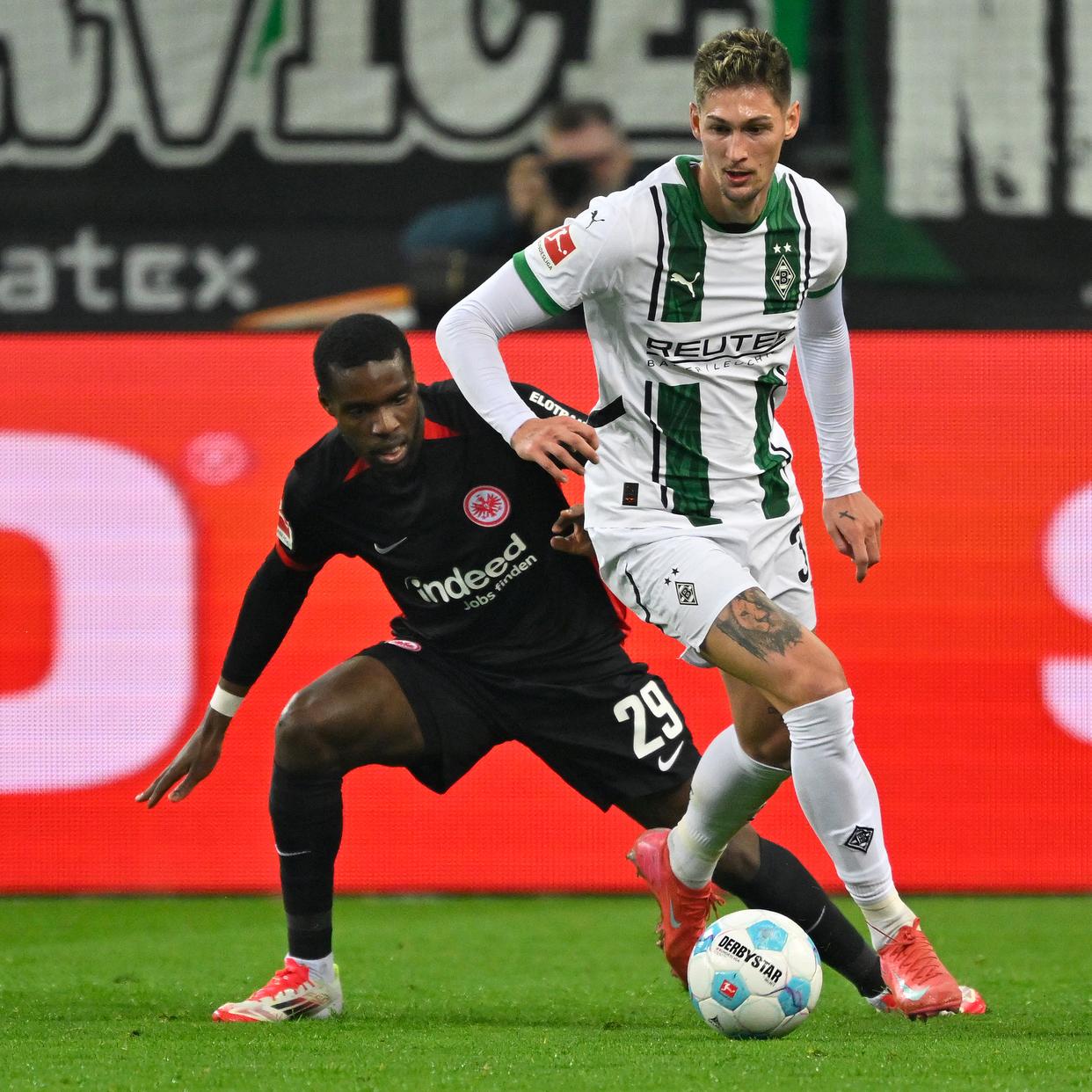 门兴格拉德巴赫迎NBA季后赛关键赛，加时末段完成体检，引发热议，控场能力成焦点(沙尔克vs门兴格拉德巴赫)