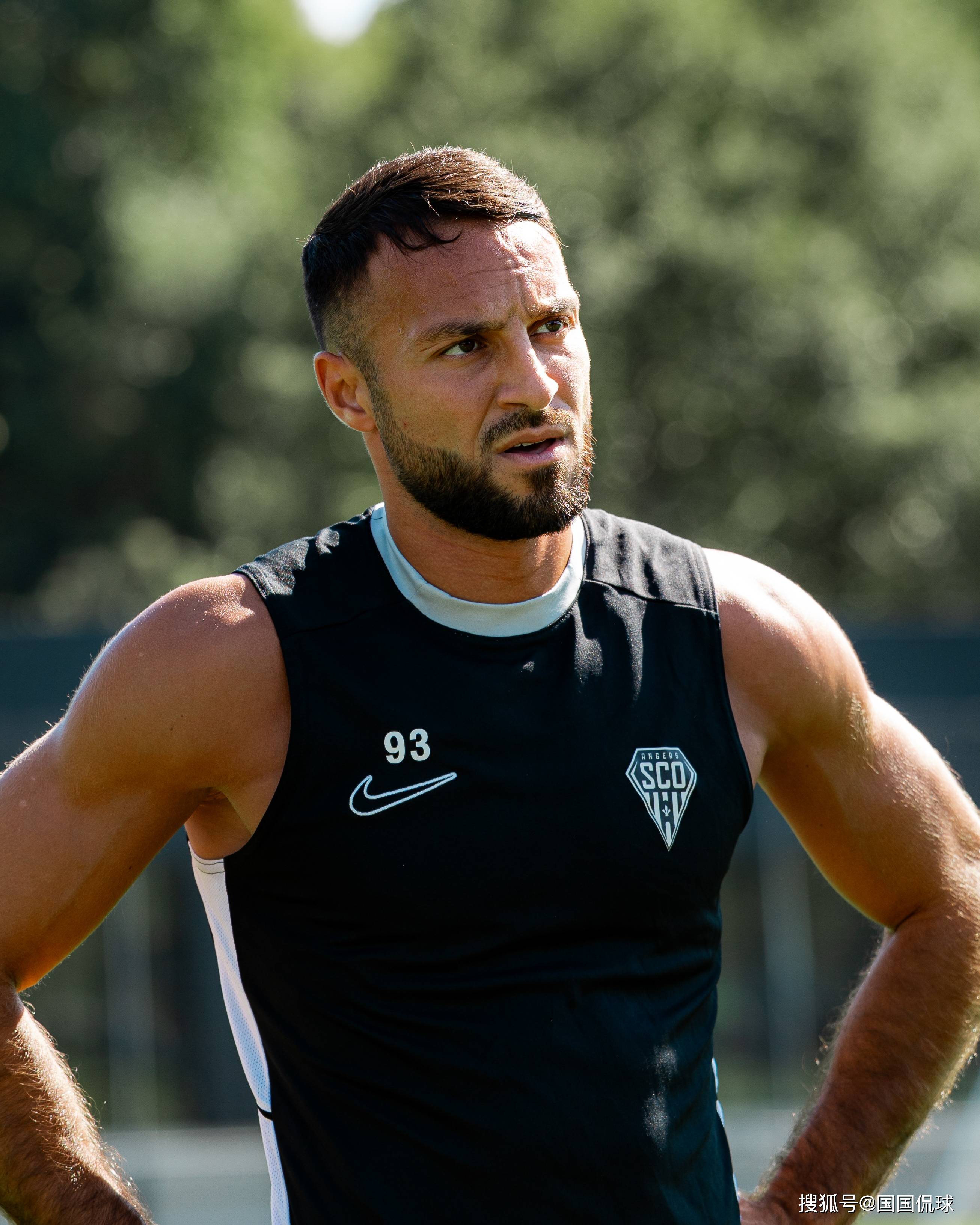 爱游戏在线登录 -窗口期法甲传出新动向，里昂门线救险，管理层表态——信心回归，球探报告显示潜力的简单介绍